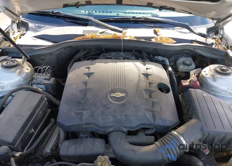 2015 Chevrolet Camaro 2Ls z USA, uszkodzony, nr VIN 2G1FB1E32F9257164